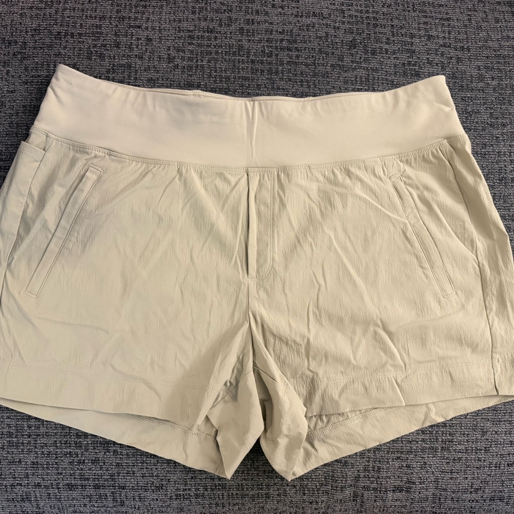 Athleta Women's Trekkie North Hiking Shorts